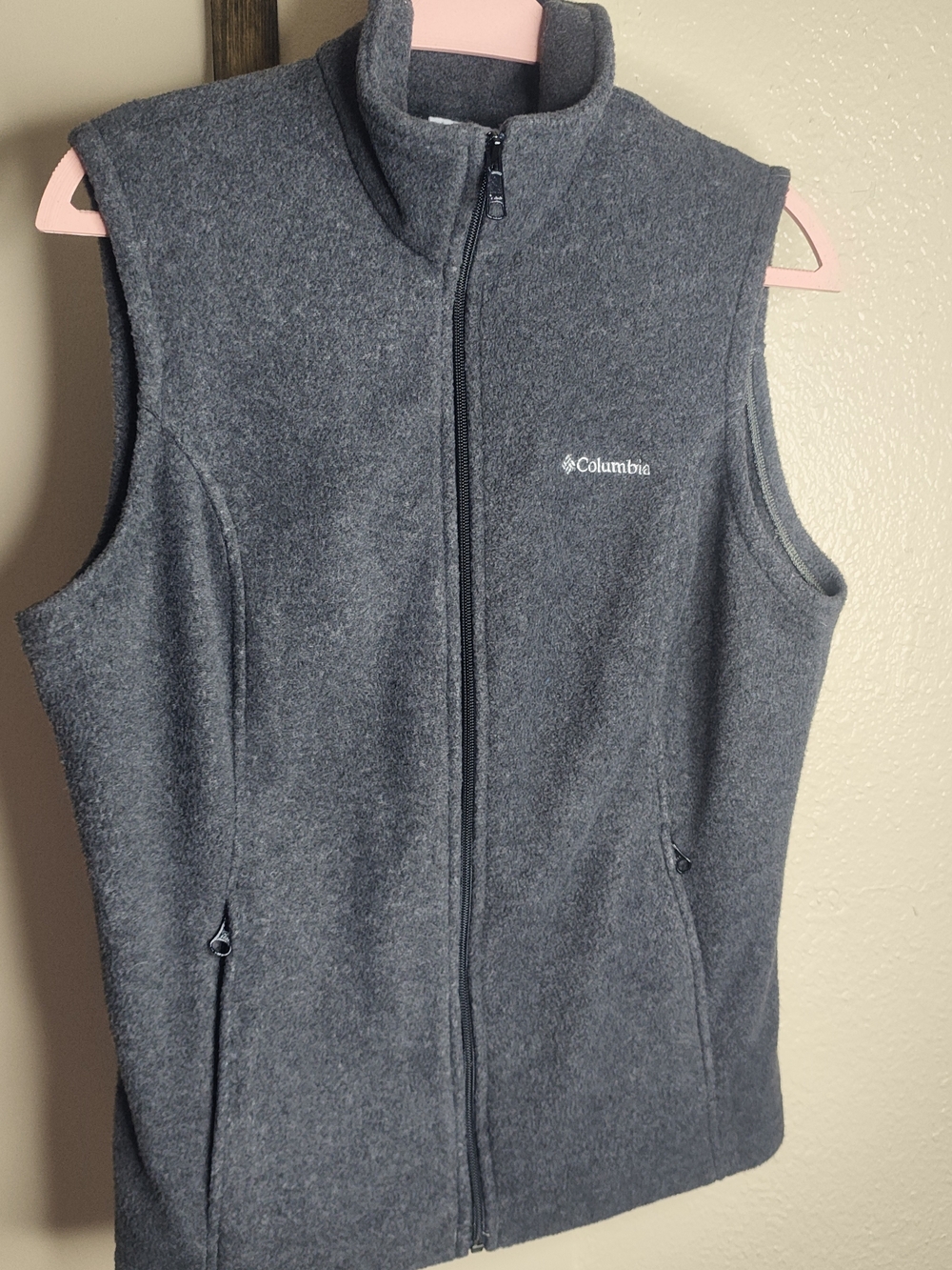 Columbia Women's Charcoal Gray Fleece Vest - Picture 10 of 12